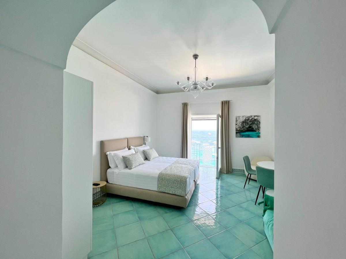 Casa Adelaide Hotel กาปรี ภายนอก รูปภาพ