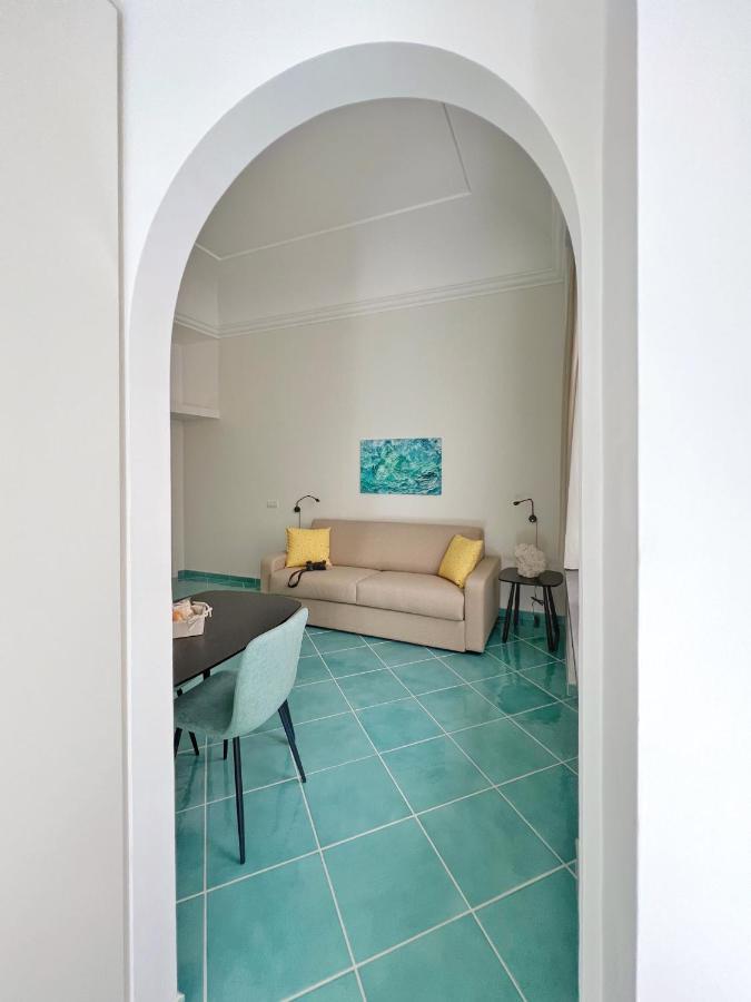 Casa Adelaide Hotel กาปรี ภายนอก รูปภาพ