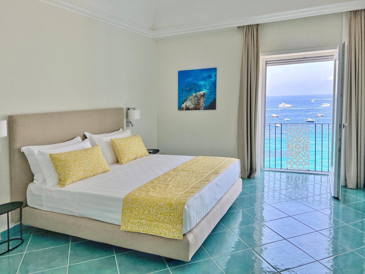 Casa Adelaide Hotel กาปรี ภายนอก รูปภาพ